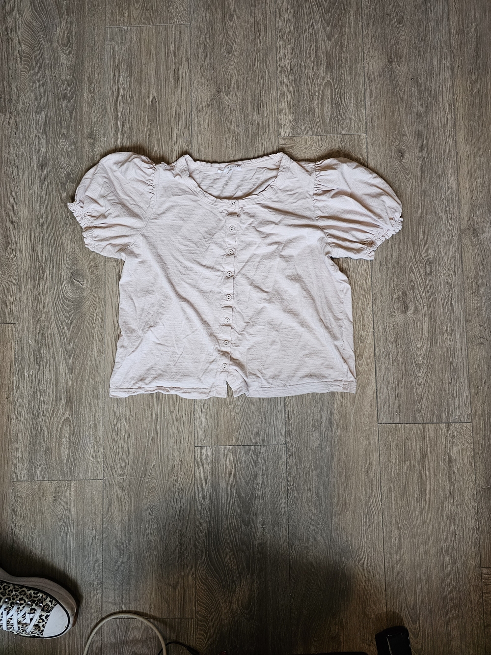 Jane and Delancey Pale Purple Puff-Sleeve Button Front Top